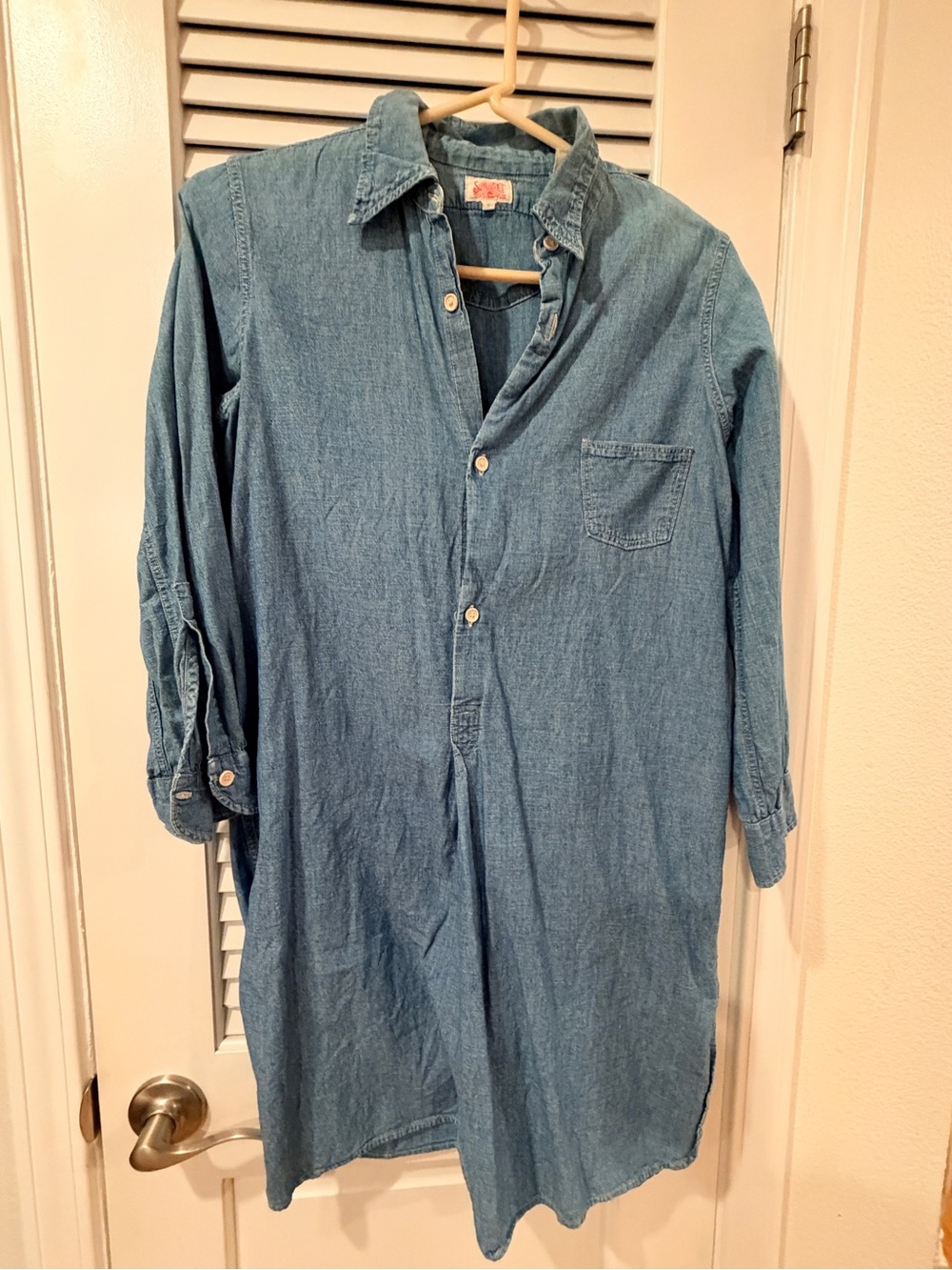 Levi’s Classic Blue Denim Dress Shirt